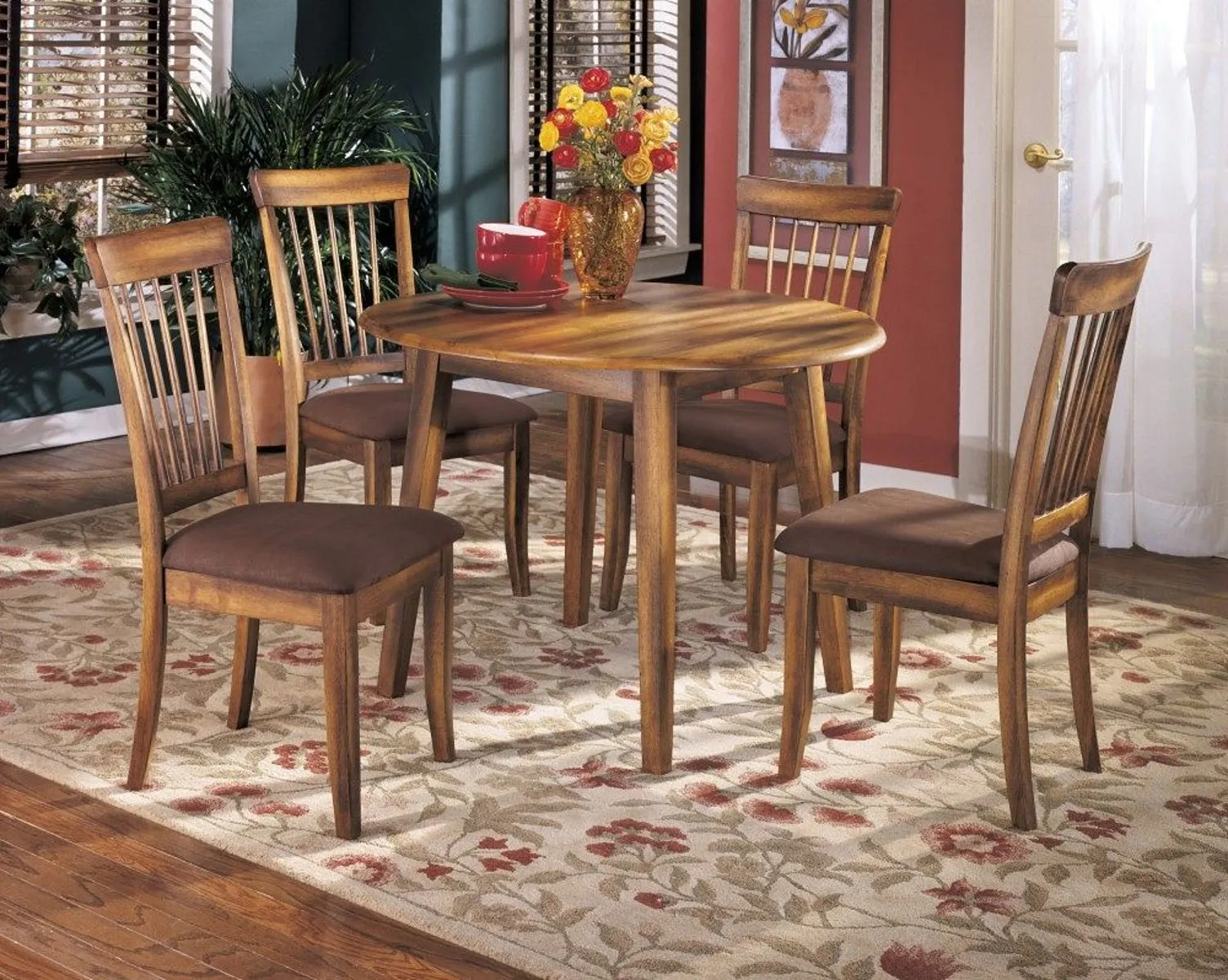 Berringer - Drop Leaf Table Set