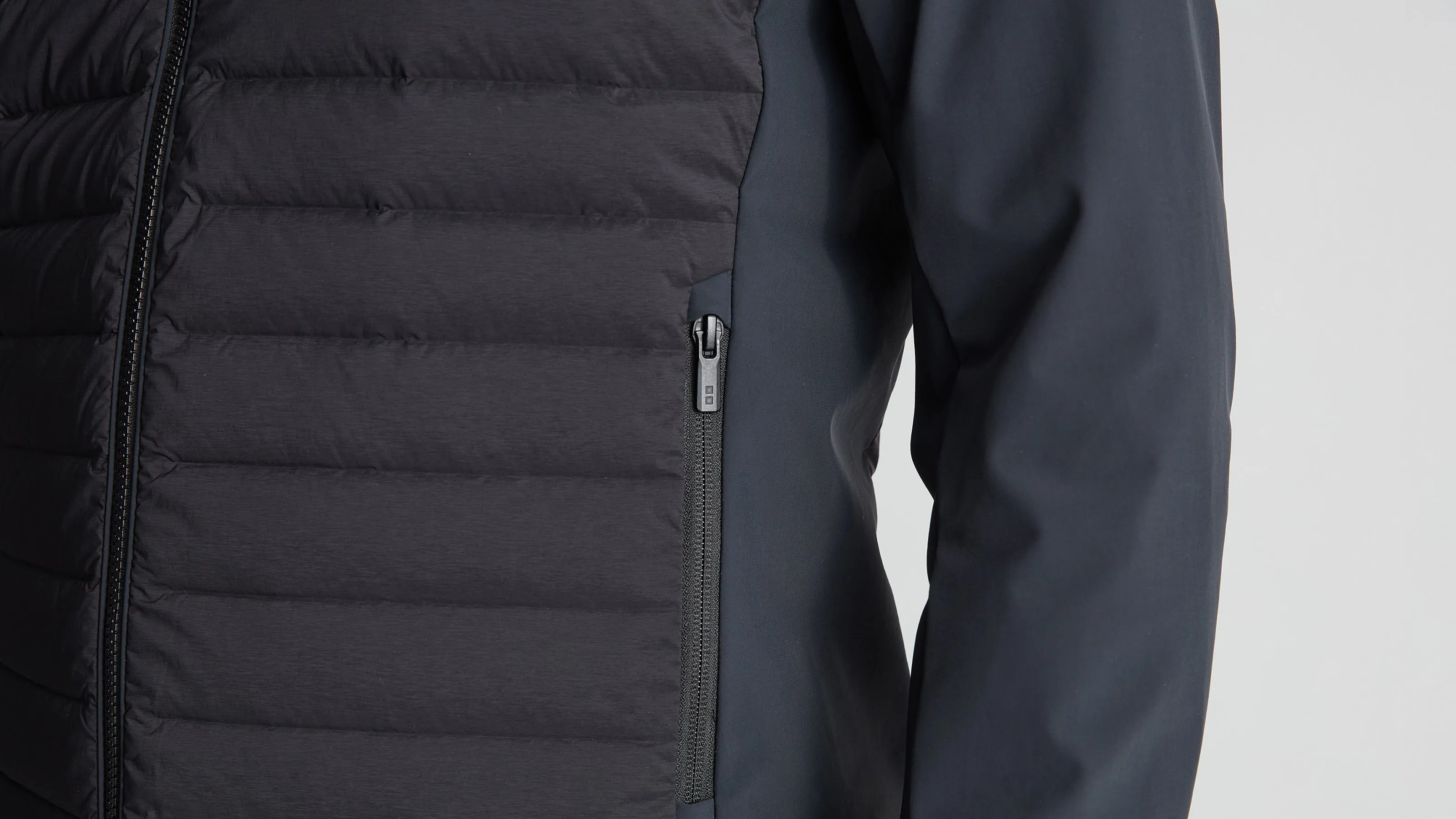 SUPERSONIC™ DELTA HYBRID JACKET