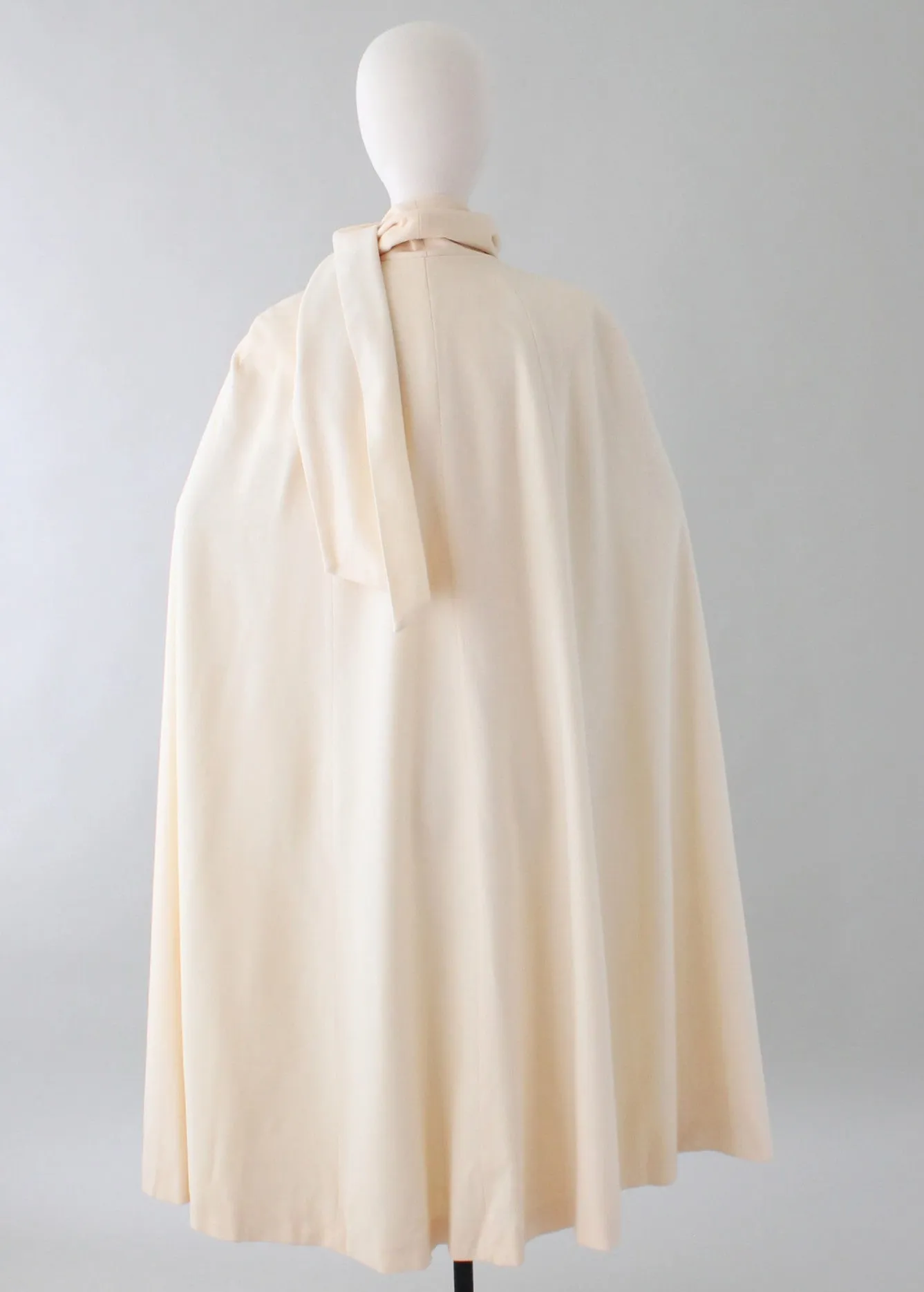 Vintage 1970s Winter White Long Cape